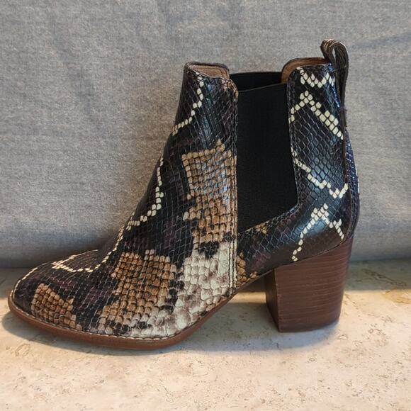 Madewell Style AA184 The Regan Boot in Snake Embossed Leather Women's Size 5.5 - Picture 4 of 13